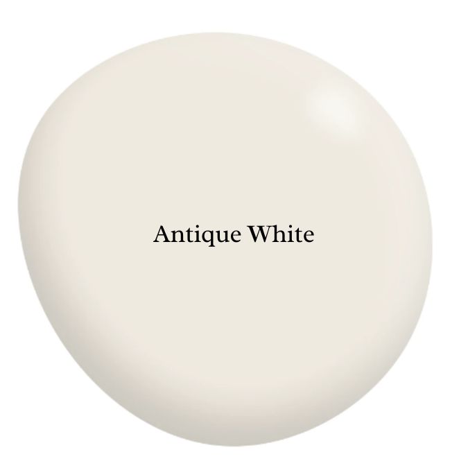 Paint swatch of Antique White